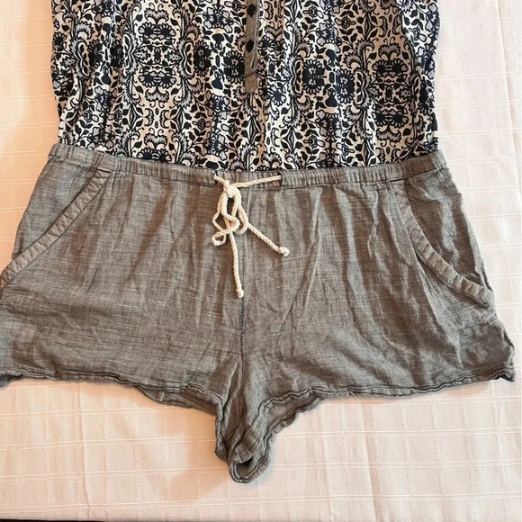 Ann Taylor LOFT Blue & Gray Floral Nautical 100% Cotton Romper Women’s L - Picture 7 of 11